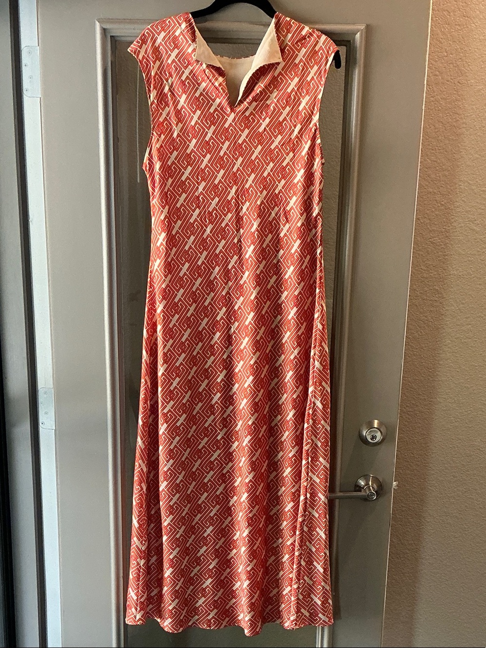 Ann Taylor Coral and Cream Geo-Print Sleeveless Maxi Dress